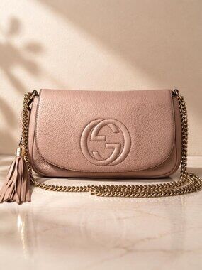Authentic Gucci Soho Disco Pink Leather GG Tassel Chain Crossbody Bag Luxury